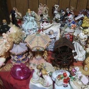 Lots of music boxes and or figurines.